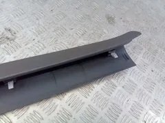 Накладка двери (крышки) багажника Volkswagen Touareg, 2009 г.