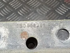 Петля капота левая Volkswagen Passat, 2003 г.