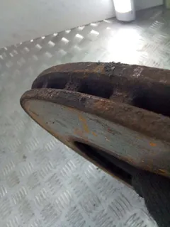 Диск тормозной передний Audi A4, 2008 г.