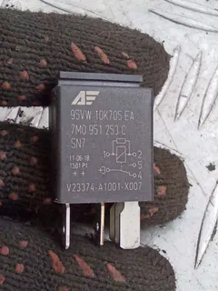 Реле (прочие) Audi A4, 2010 г.