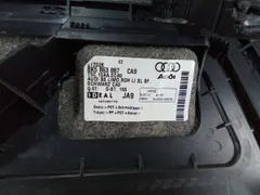 Обшивка багажника Audi A4, 2010 г.