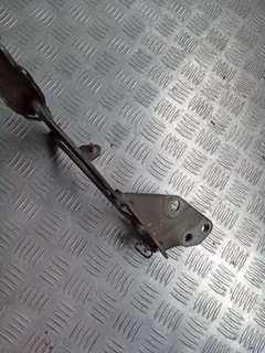 Петля капота правая Volkswagen Touareg, 2007 г.