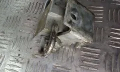 Петля двери задней правой Volkswagen Passat, 2004 г.