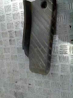 Опорная площадка для ноги Audi A4, 2004 г.