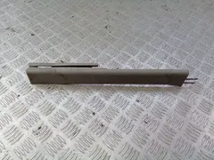 Пластик салазок сиденья Volkswagen Touareg, 2005 г.
