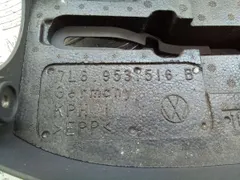 Кожух рулевой колонки Volkswagen Touareg, 2008 г.