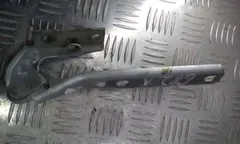 Петля капота левая Audi A4, 1997 г.