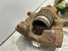 Суппорт передний левый Audi A4, 1998 г.