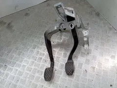 Узел педальный (блок педалей) Volkswagen Passat, 2003 г.