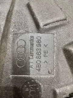 Шумоизоляция двери передней правой Audi A6, 2004 г.