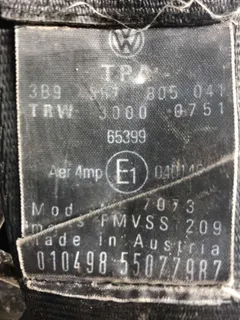 Ремень безопасности задний левый Volkswagen Passat, 1999 г.