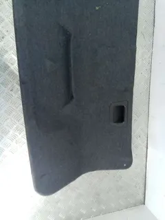 Обшивка крышки багажника Audi A6, 2001 г.