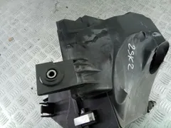 Корпус воздушного фильтра Volkswagen Passat, 2003 г.