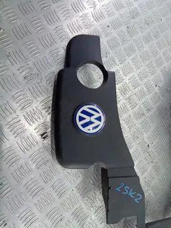 Декоративная крышка двигателя Volkswagen Passat, 2003 г.
