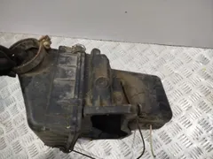 Корпус воздушного фильтра Audi 100, 1985 г.