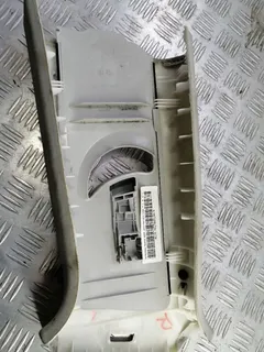 Обшивка стойки центральной правой Volkswagen Passat, 2010 г.