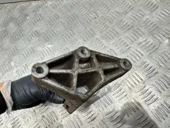 Кронштейн КПП Volkswagen Passat, 1990 г.
