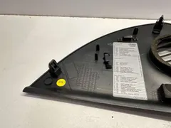 Накладка декоративная на торпедо Audi Q7, 2007 г.