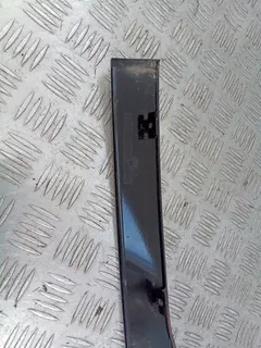 Молдинг двери задней левой Volkswagen Passat, 2004 г.