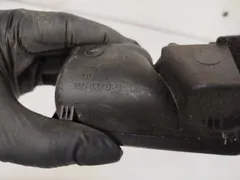 Ручка внутренняя передняя правая Audi 80, 1994 г.