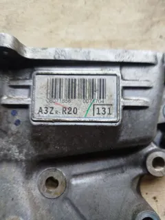 Крышка двигателя передняя Toyota Avensis, 2010 г.
