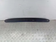 Накладка двери (крышки) багажника Volkswagen Touareg, 2009 г.