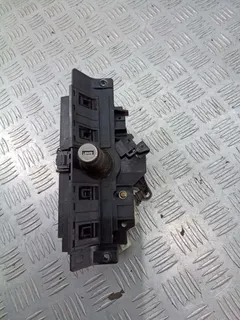 Замок багажника Audi A6, 2004 г.