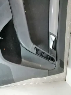 Обшивка двери задней левой (дверная карта) Volkswagen Passat, 2012 г.