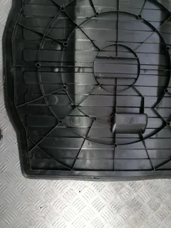 Пол багажника Audi A6 allroad, 2006 г.