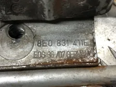 Петля двери передней левой Audi Q7, 2007 г.