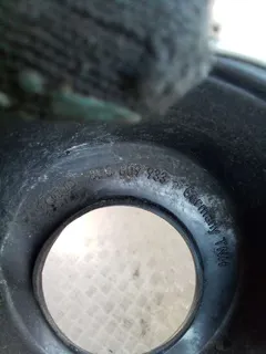 Уплотнитель Audi A4, 2003 г.