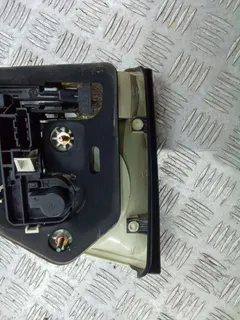 Фонарь крышки багажника правый Volkswagen Touareg, 2005 г.