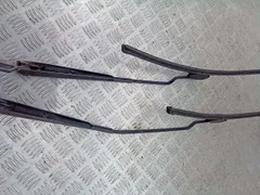 Щеткодержатель (поводок стеклоочистителя, дворник) Volkswagen Golf, 1999 г.