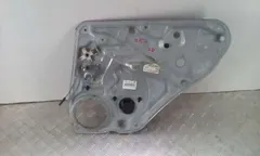 Стеклоподъемник задний правый Volkswagen Passat, 2002 г.