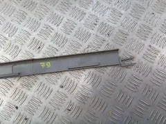 Пластик салазок сиденья Volkswagen Touareg, 2005 г.