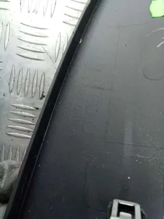 Накладка декоративная на торпедо Audi A4, 2002 г.