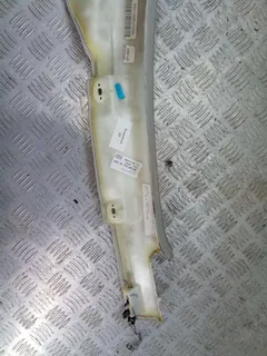 Обшивка стойки передней правой Audi A6, 2003 г.