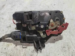 Замок двери передней левой Audi A3, 2004 г.
