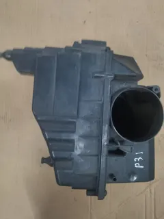 Корпус воздушного фильтра Land Rover Discovery, 2005 г.