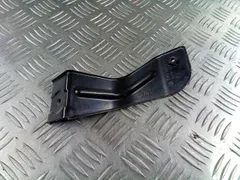 Кронштейн крепления крыла переднего правого Volkswagen Passat, 2003 г.