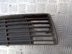 Заглушка (решетка) в бампер передний Audi A6, 2001 г.