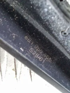 Щеткодержатель (поводок стеклоочистителя, дворник) Audi A4, 2002 г.