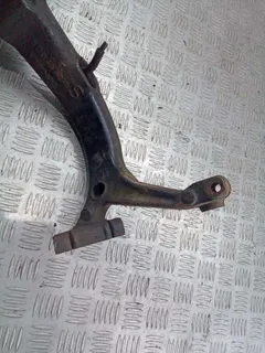 Кулак поворотный правый Audi A4, 1997 г.
