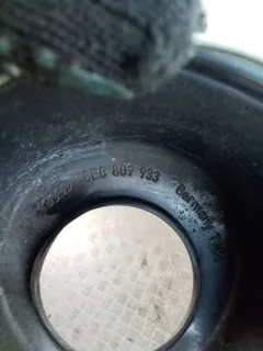 Уплотнитель Audi A4, 2003 г.