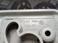 Крючок для одежды Volkswagen Passat, 2010 г.