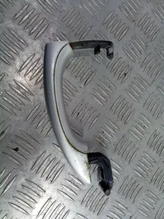 Ручка наружная задняя левая Audi Q7, 2007 г.