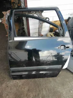 Дверь задняя левая Volkswagen Sharan, 2001 г.