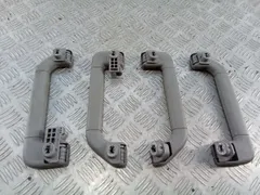 Ручка внутренняя потолочная Volkswagen Touareg, 2008 г.