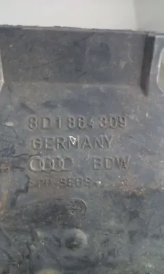 Пыльник рулевой рейки Audi A4, 2000 г.