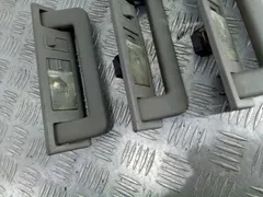 Ручка внутренняя потолочная Audi A6, 1995 г.
